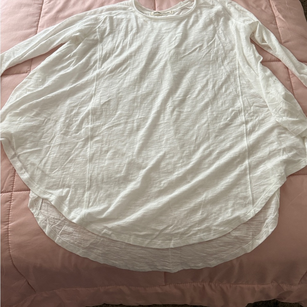 We The Free Soft White Tunic Top New without tags - Picture 2 of 3